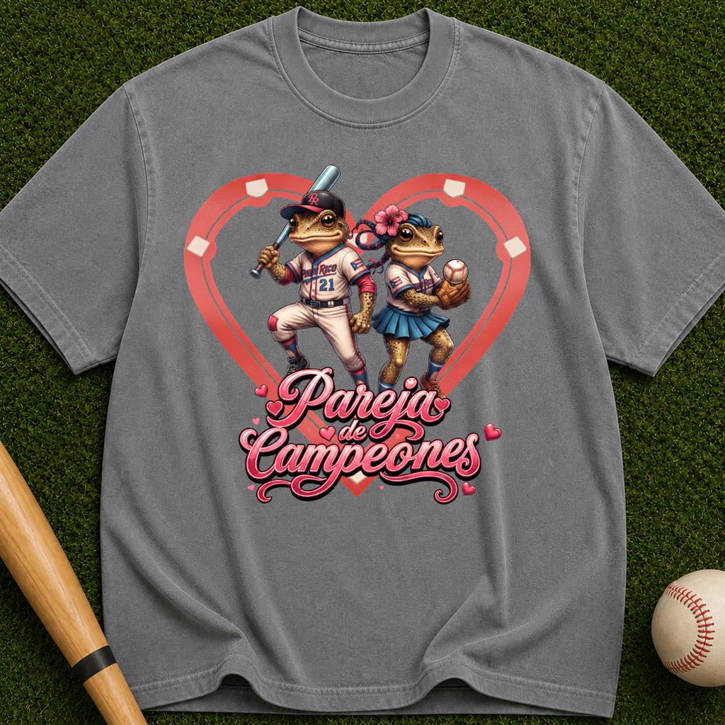 Baseball Lovers T-Shirt - Pareja Campeones' Retro Heart Design
